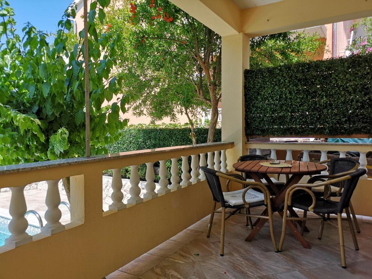 Apartments With A Swimming Pool Banjol, Rab - 11382 Exterior photo